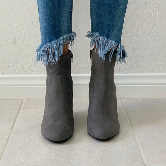 Smoked Grey Pointy Toe Wedge Ankle Bootie - Picture 3 of 7